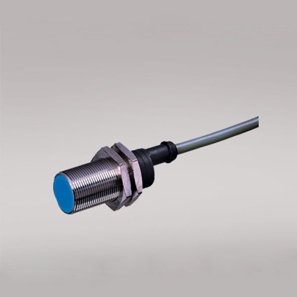 8341 Inductive proximity sensor