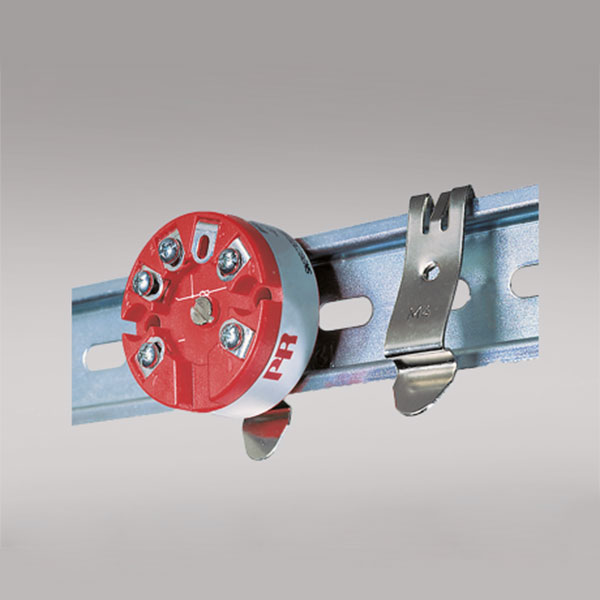 8421 DIN rail fitting